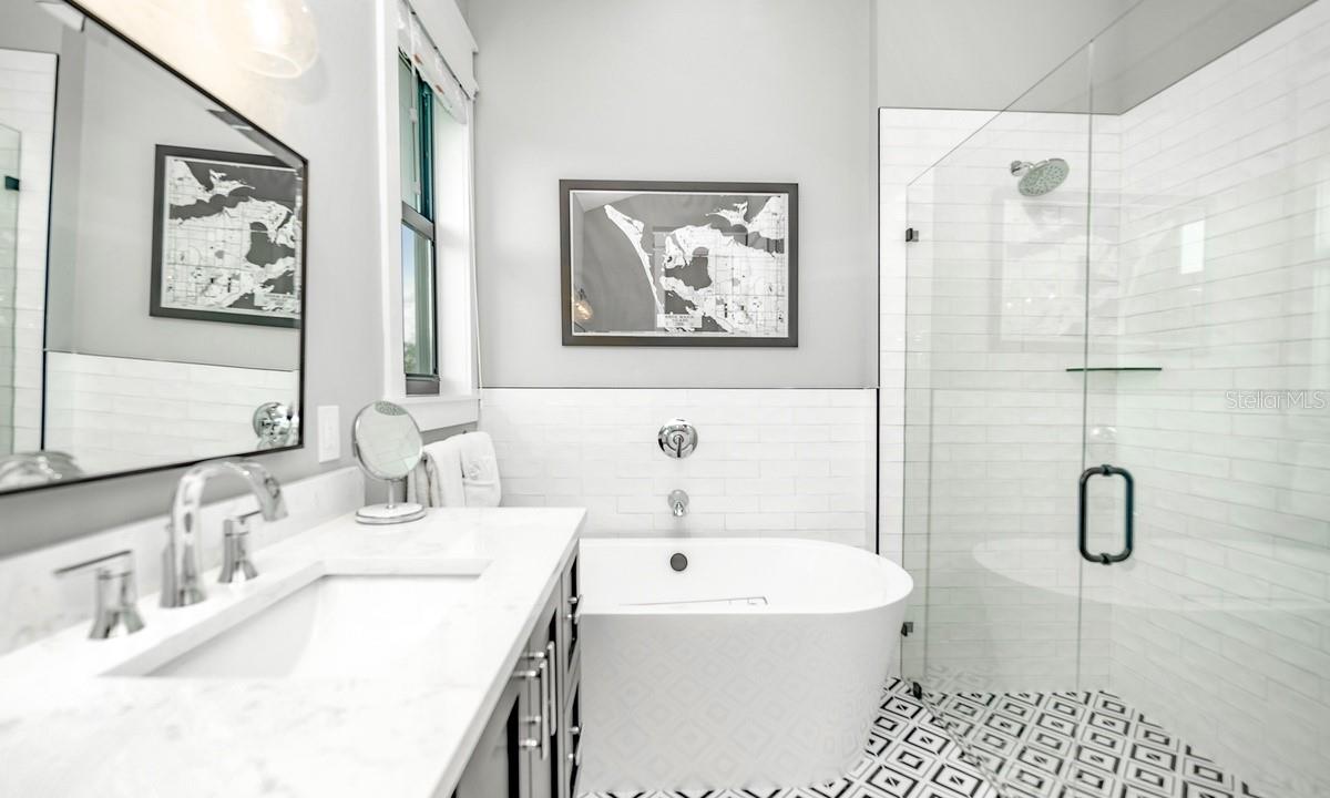 Image 26 of 63 For 2200 Avenue B