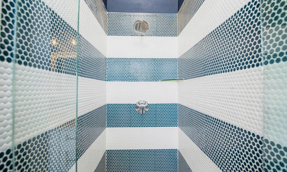 Image 34 of 63 For 2200 Avenue B