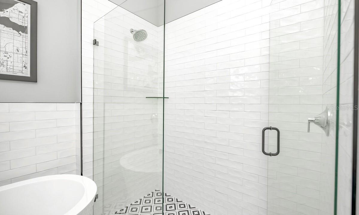 Image 36 of 63 For 2200 Avenue B