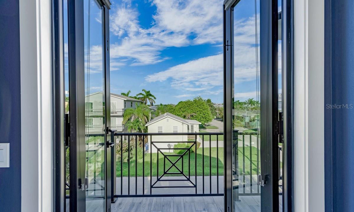 Image 40 of 63 For 2200 Avenue B