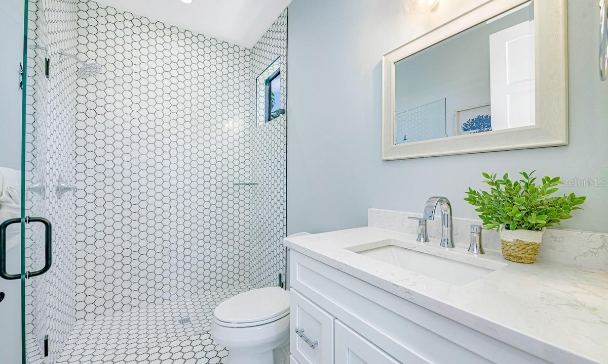 Image 43 of 63 For 2200 Avenue B