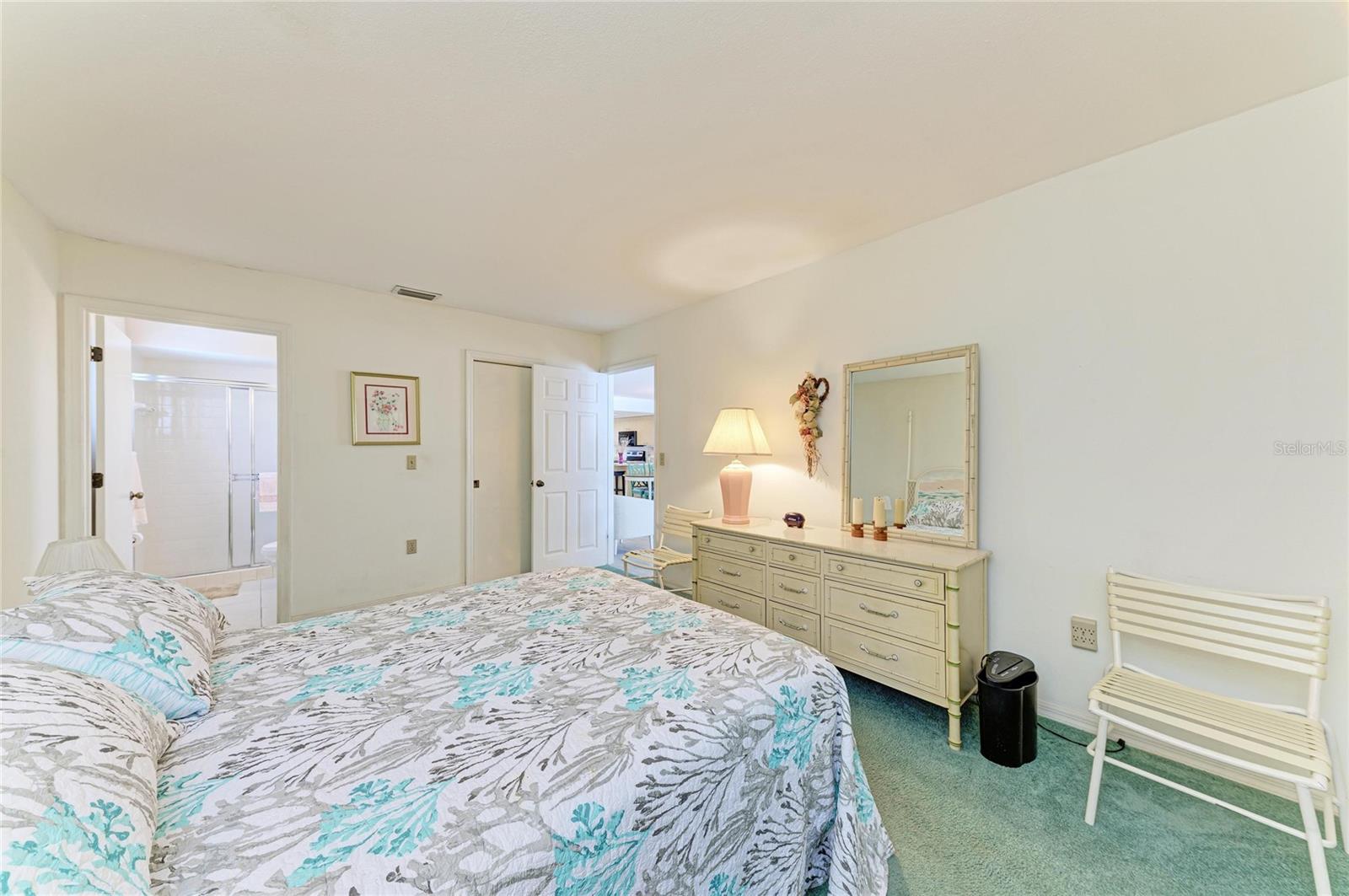 Image 24 of 61 For 9417 Kingston Drive 9417