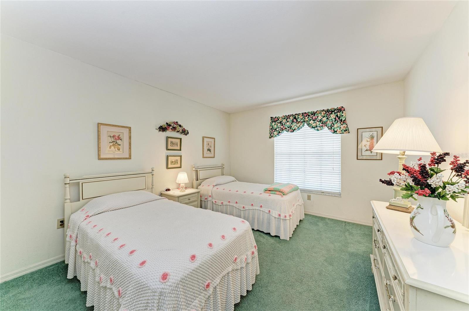 Image 27 of 61 For 9417 Kingston Drive 9417