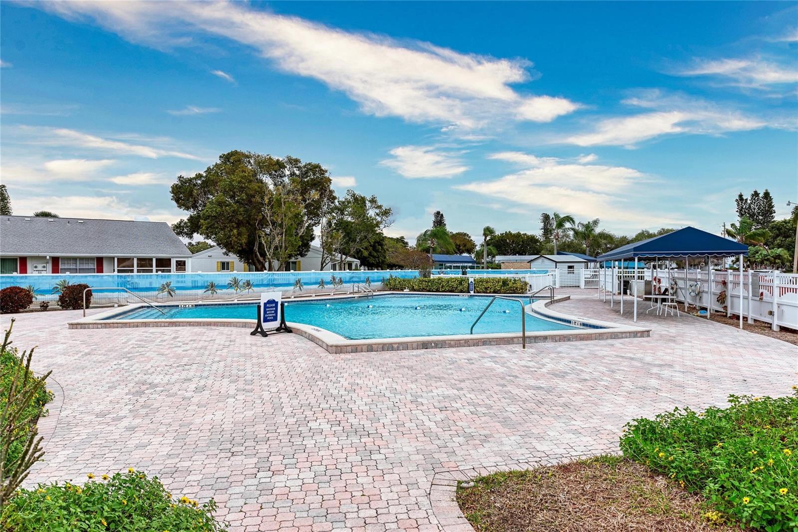 Image 40 of 61 For 9417 Kingston Drive 9417