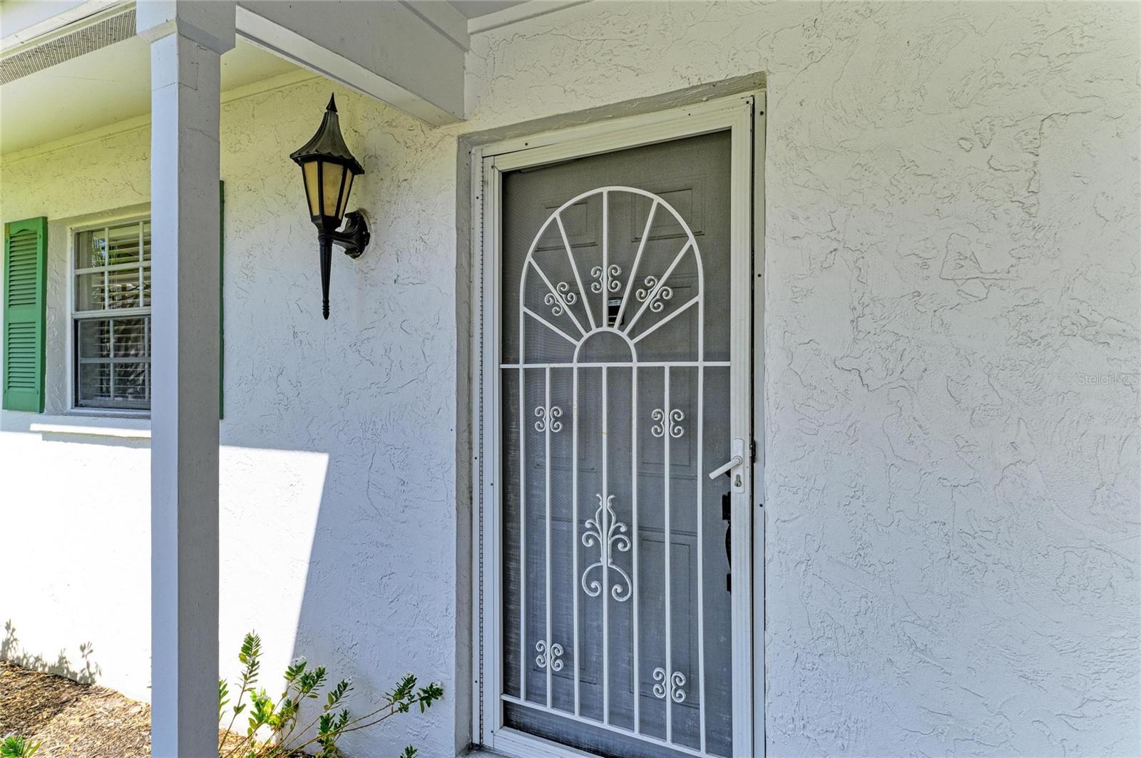 Image 6 of 61 For 9417 Kingston Drive 9417