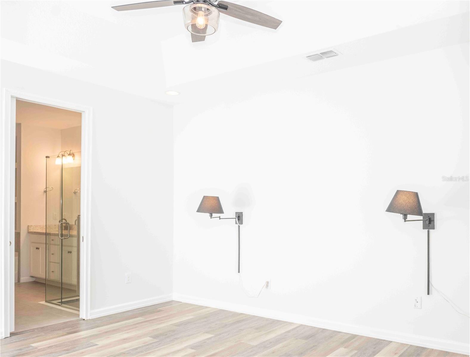 Image 16 of 52 For 11737 Brookside Drive