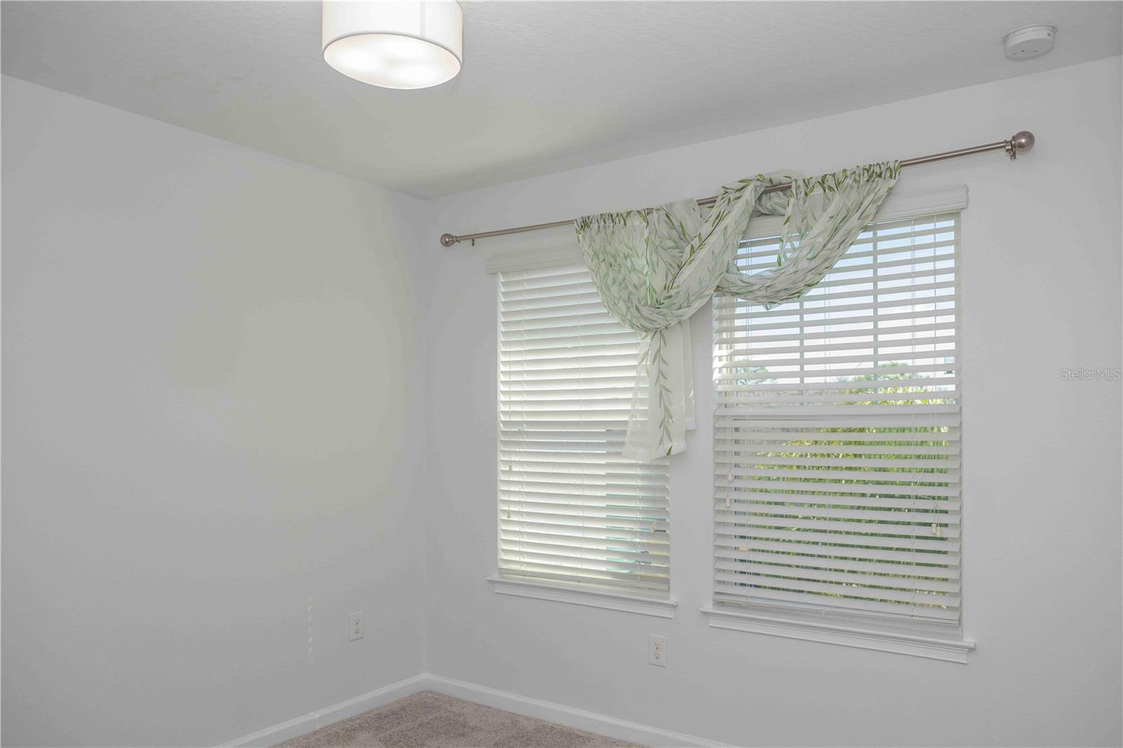 Image 36 of 52 For 11737 Brookside Drive