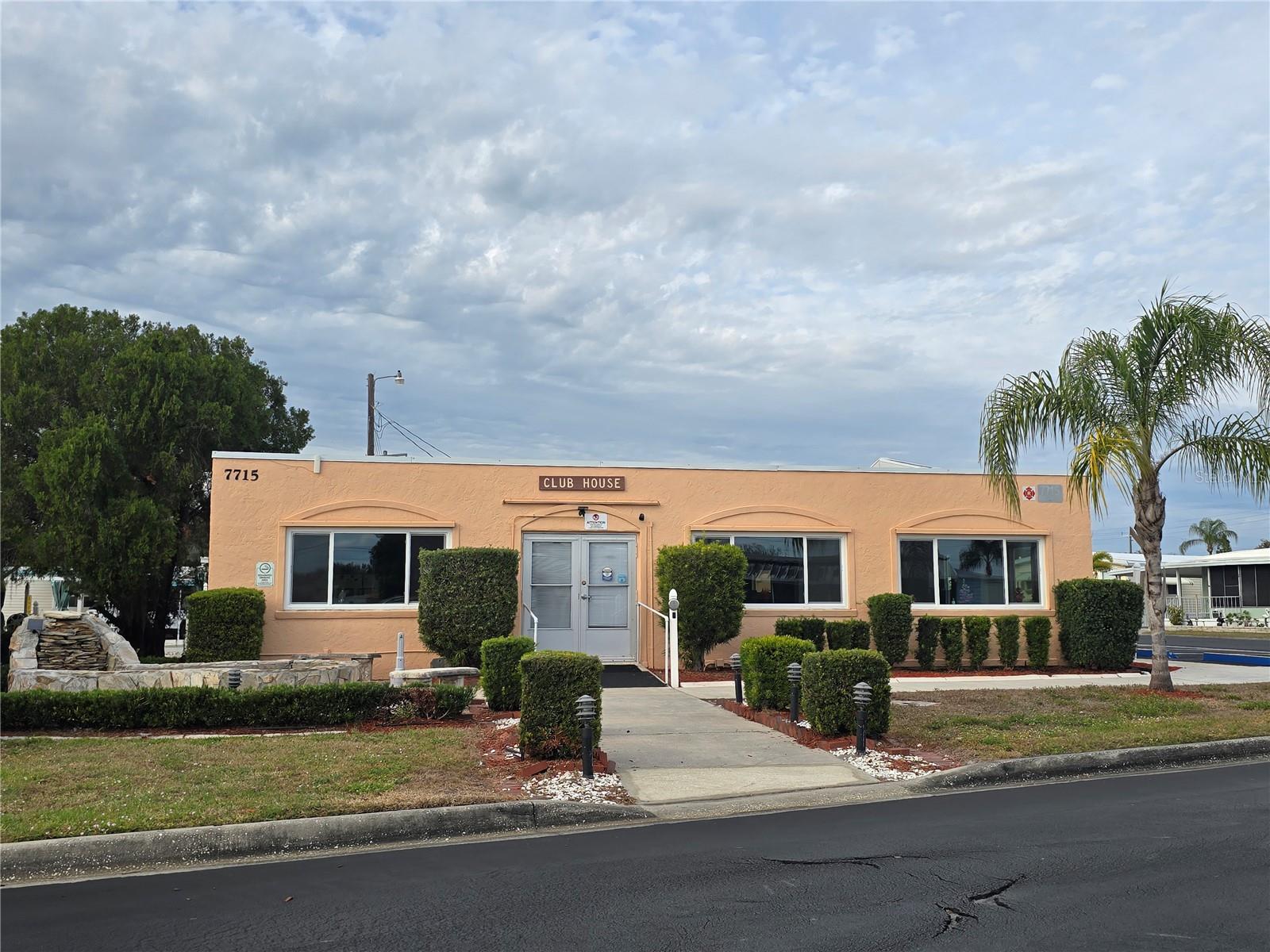 Image 16 of 17 For 3327 Eileen Drive