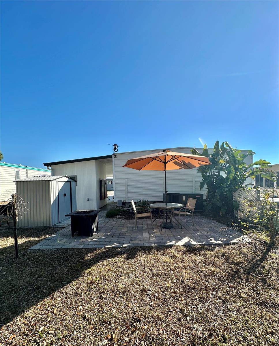 Image 11 of 61 For 5619 Bayshore Road 328