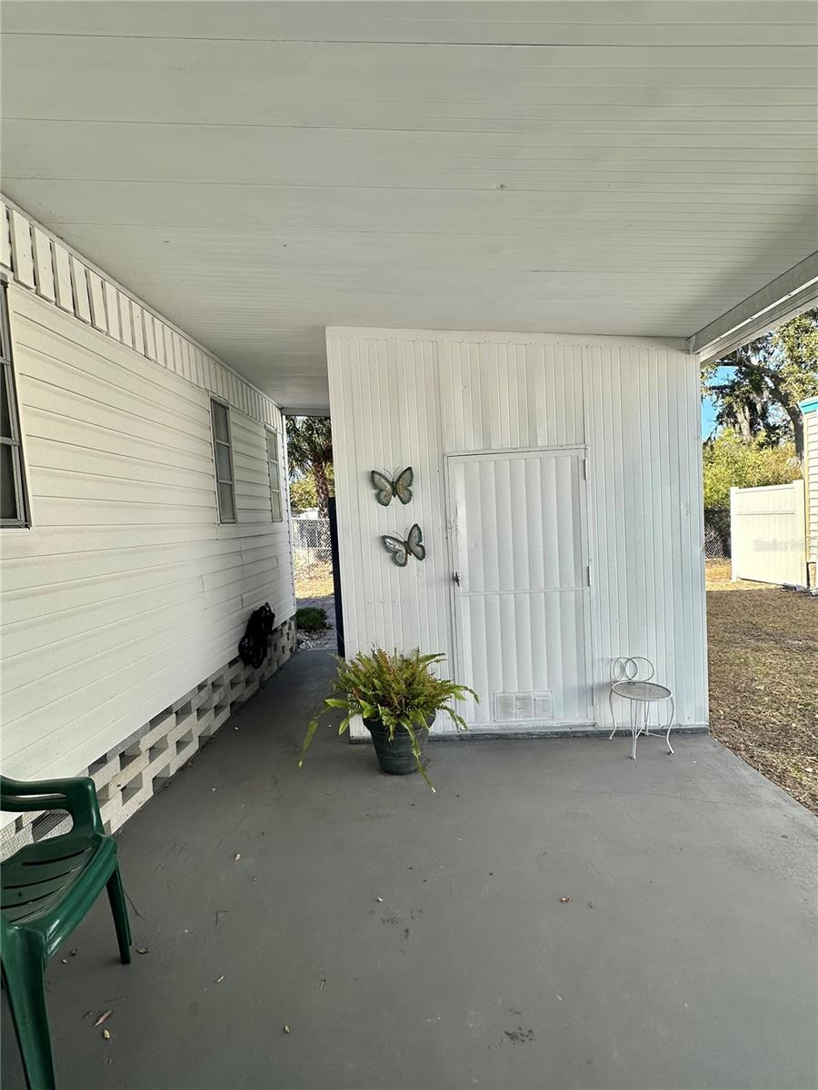 Image 5 of 61 For 5619 Bayshore Road 328