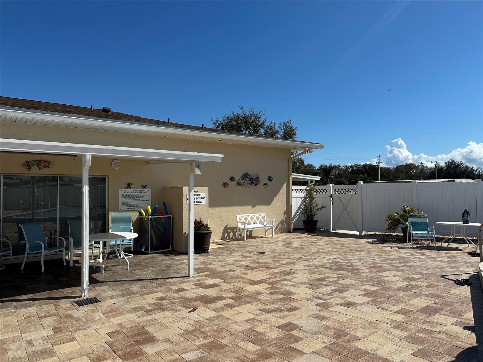 Image 51 of 61 For 5619 Bayshore Road 328