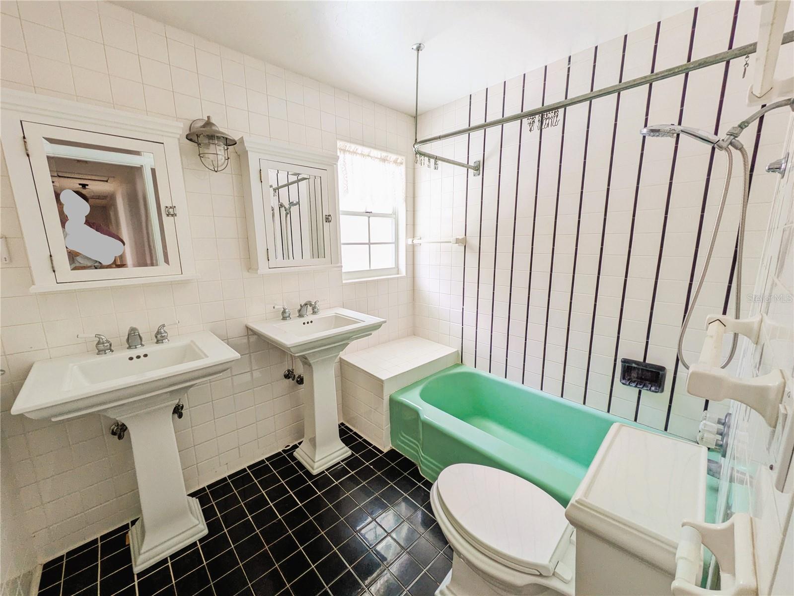 Image 16 of 49 For 4554 Cooper Road