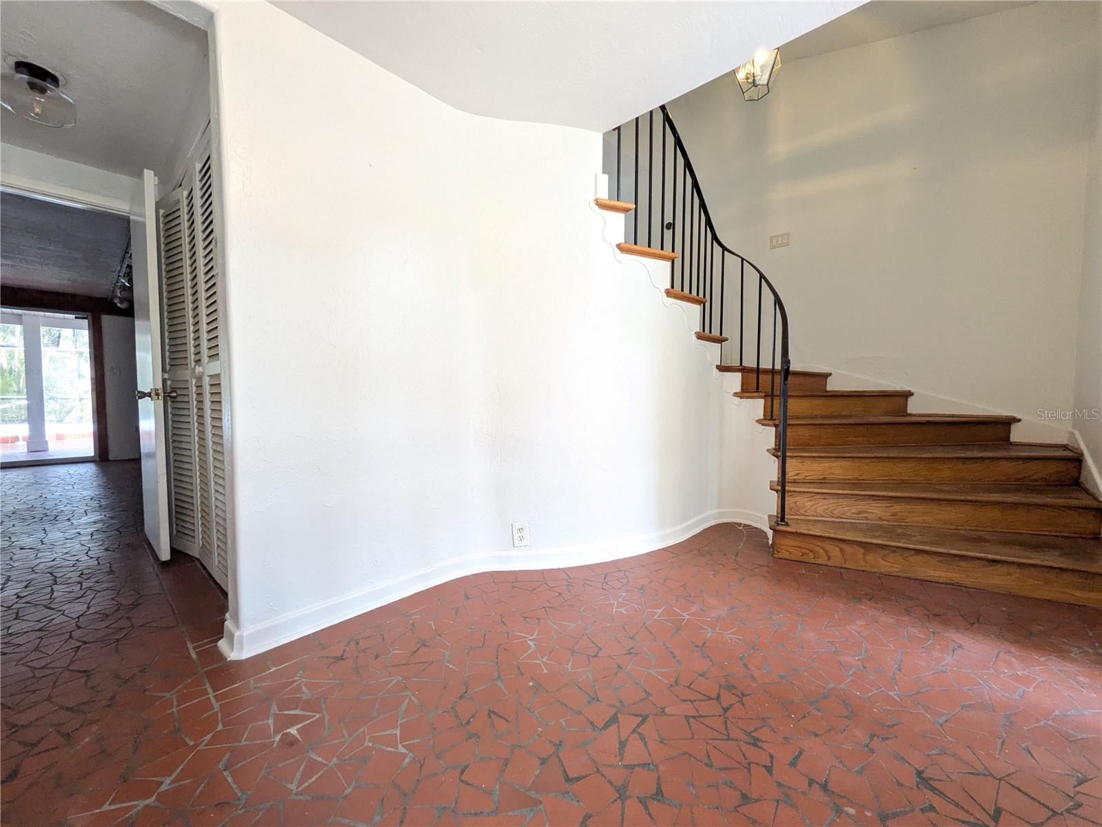 Image 18 of 49 For 4554 Cooper Road