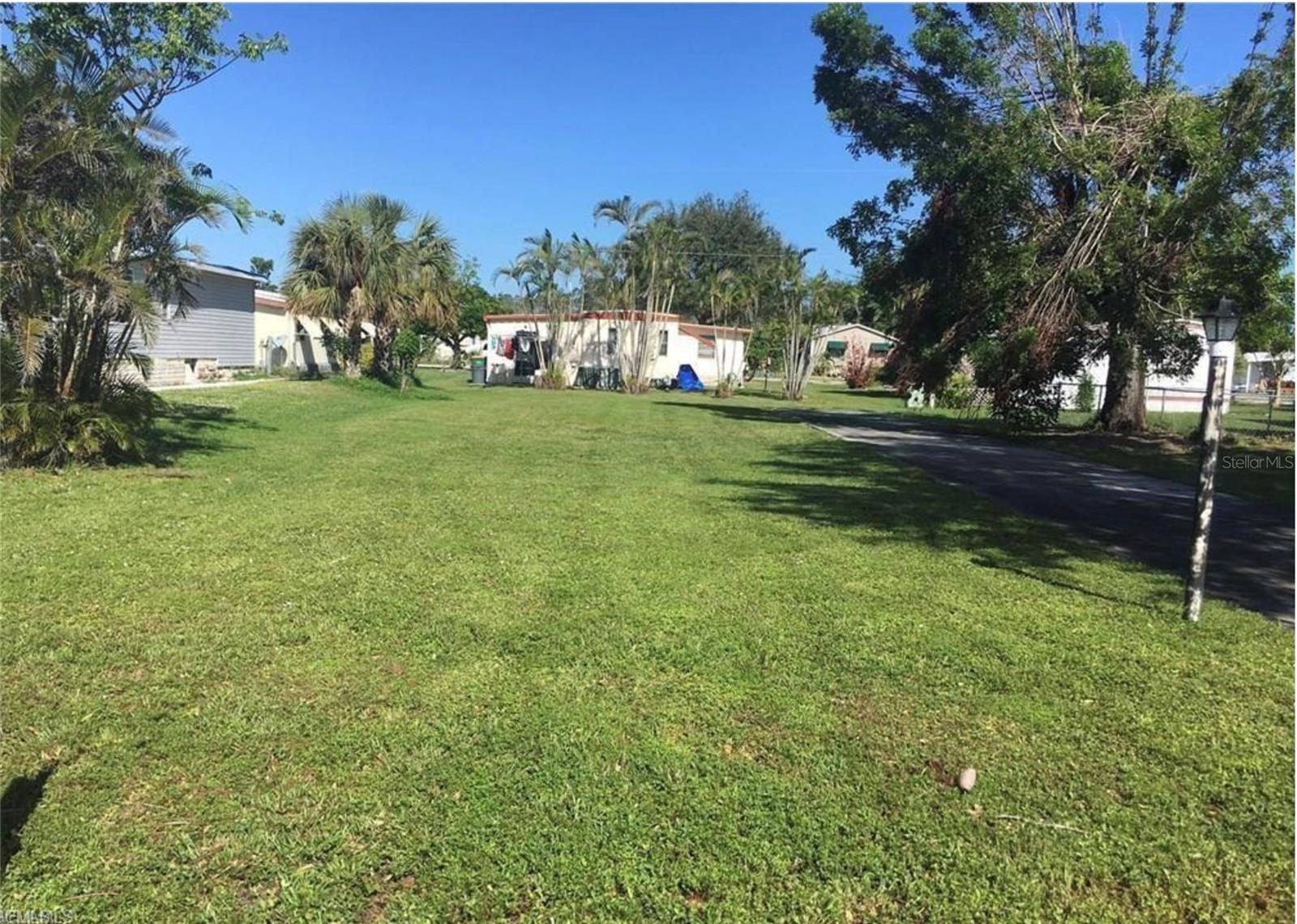 Image 2 of 8 For 171 Pine Key Lane 28