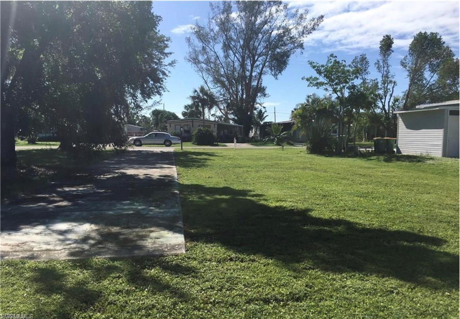 Image 3 of 8 For 171 Pine Key Lane 28