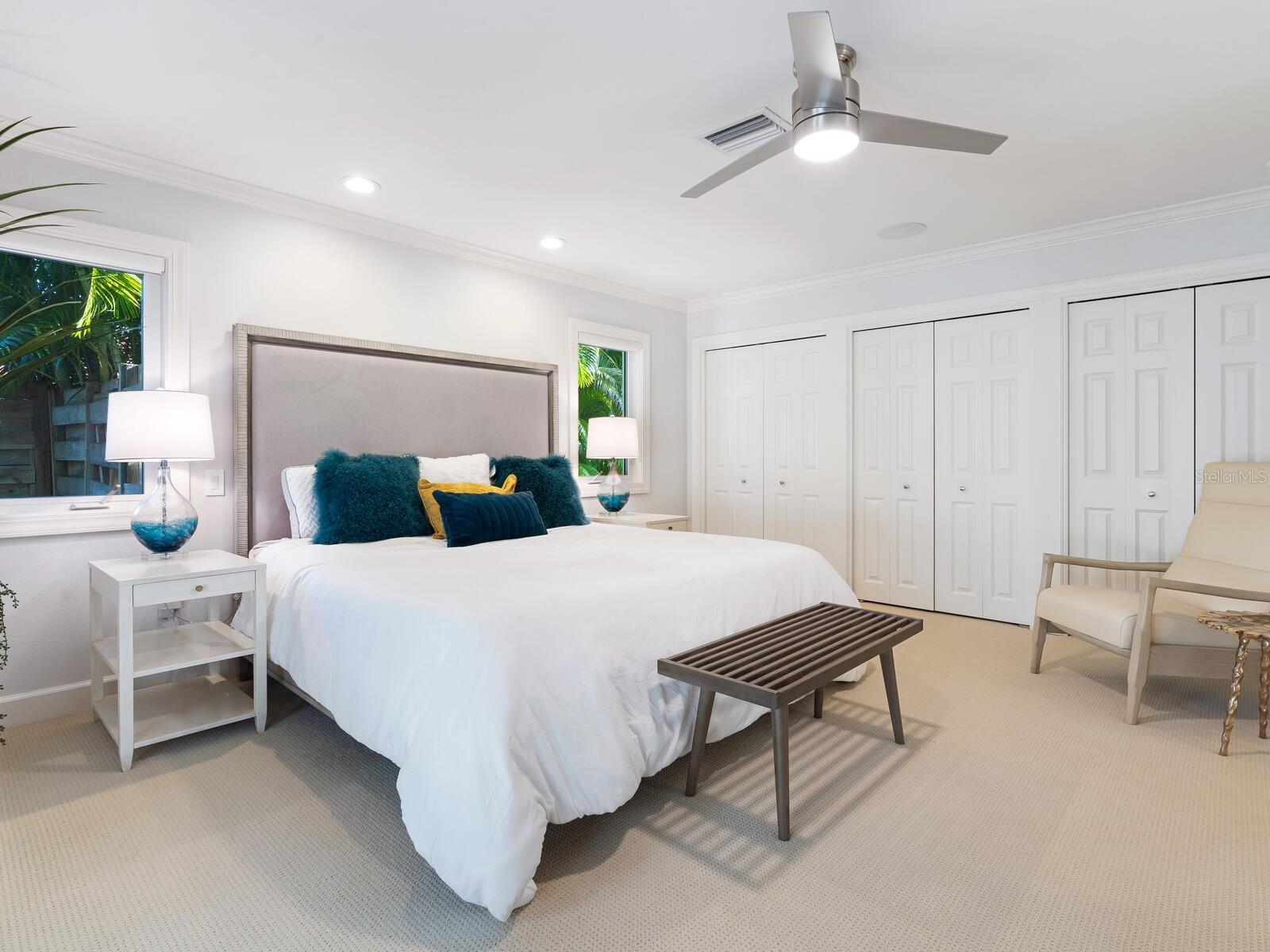 Image 18 of 44 For 606 Owl Way 