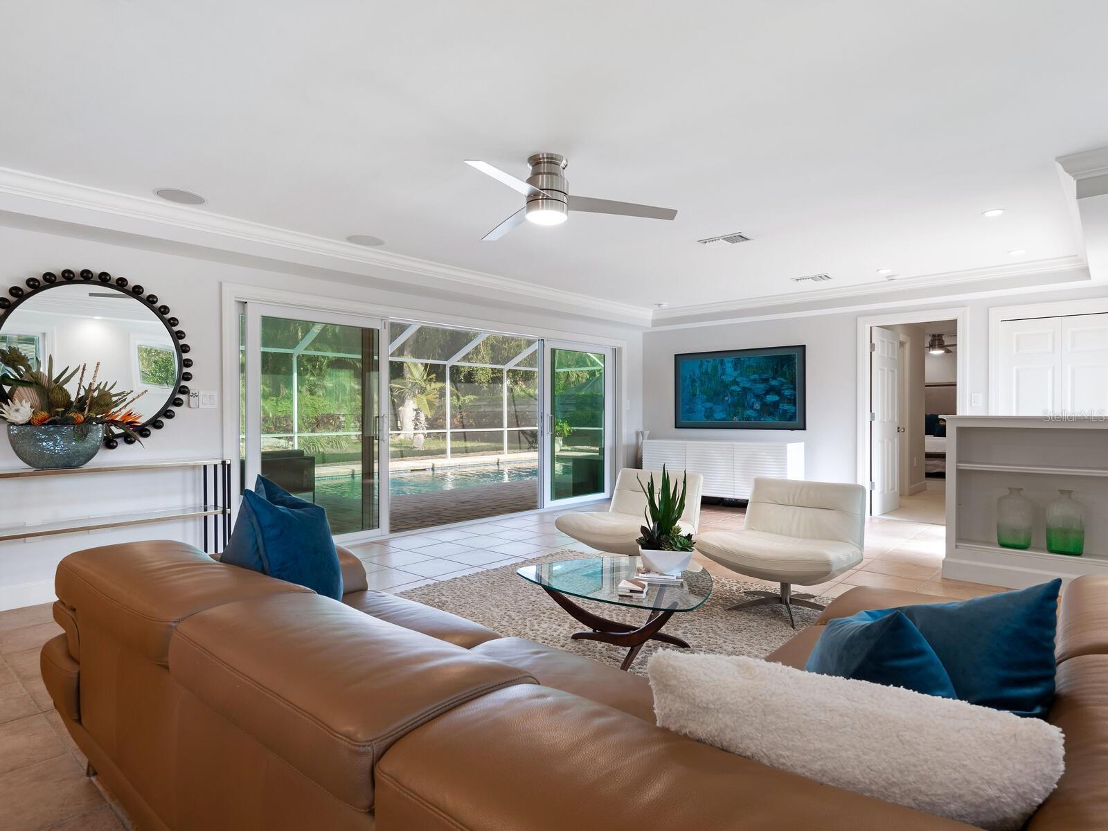 Image 5 of 44 For 606 Owl Way 