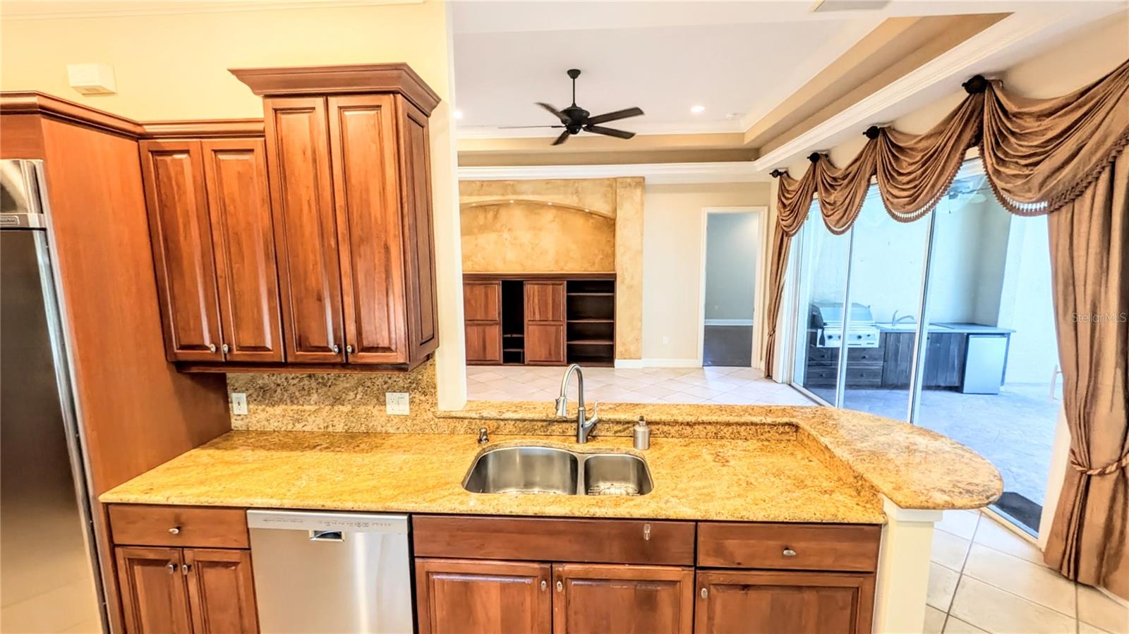 Image 12 of 48 For 124 Turquoise Lane