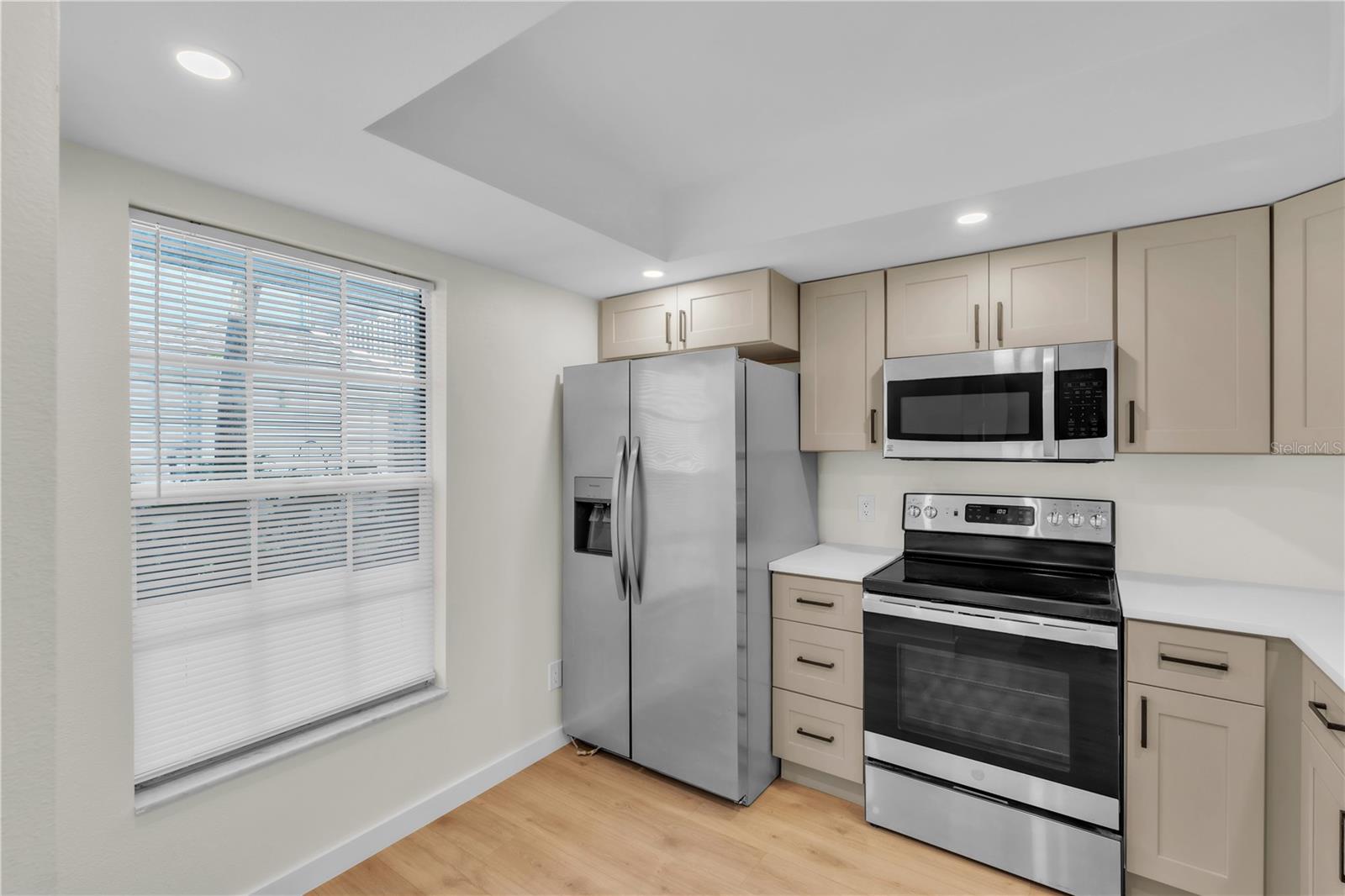 Image 4 of 26 For 6304 Pointe West Boulevard A107