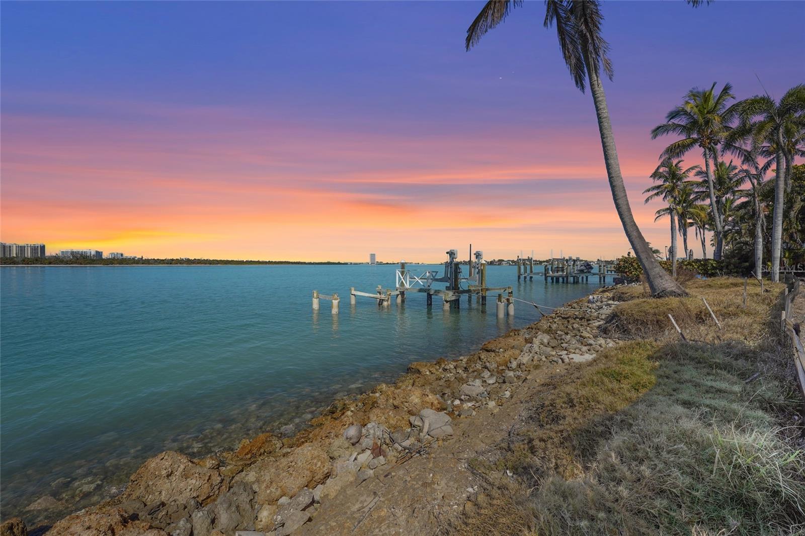 Listing photo id 25 for 3550 Bayou Louise Lane