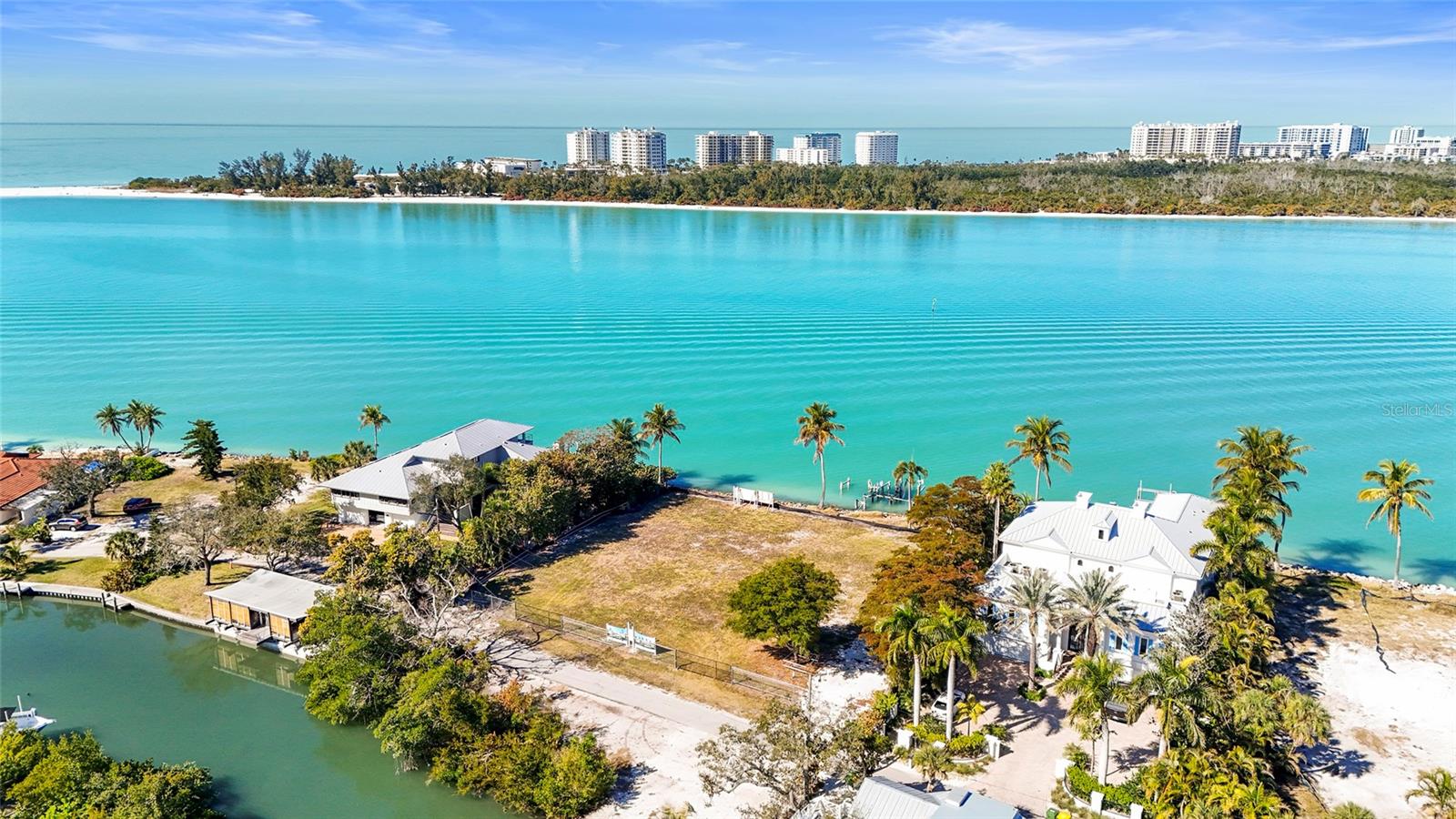 Listing photo id 2 for 3550 Bayou Louise Lane