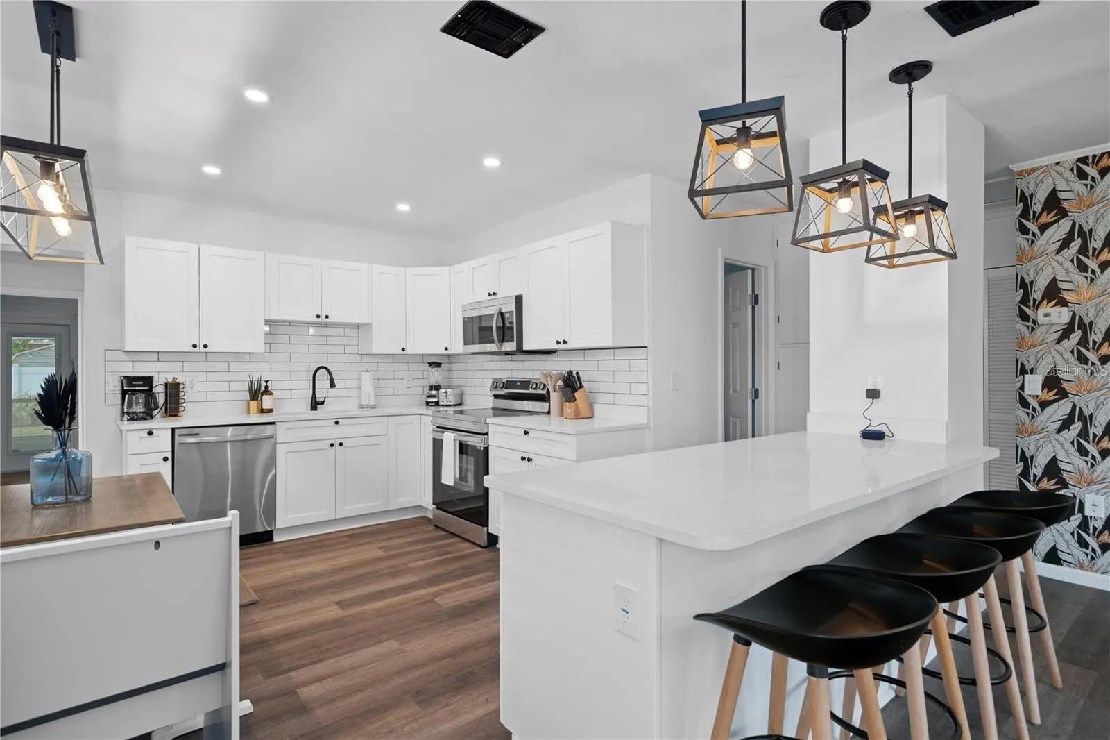 Image 23 of 70 For 1500 Clearwater Largo Road N