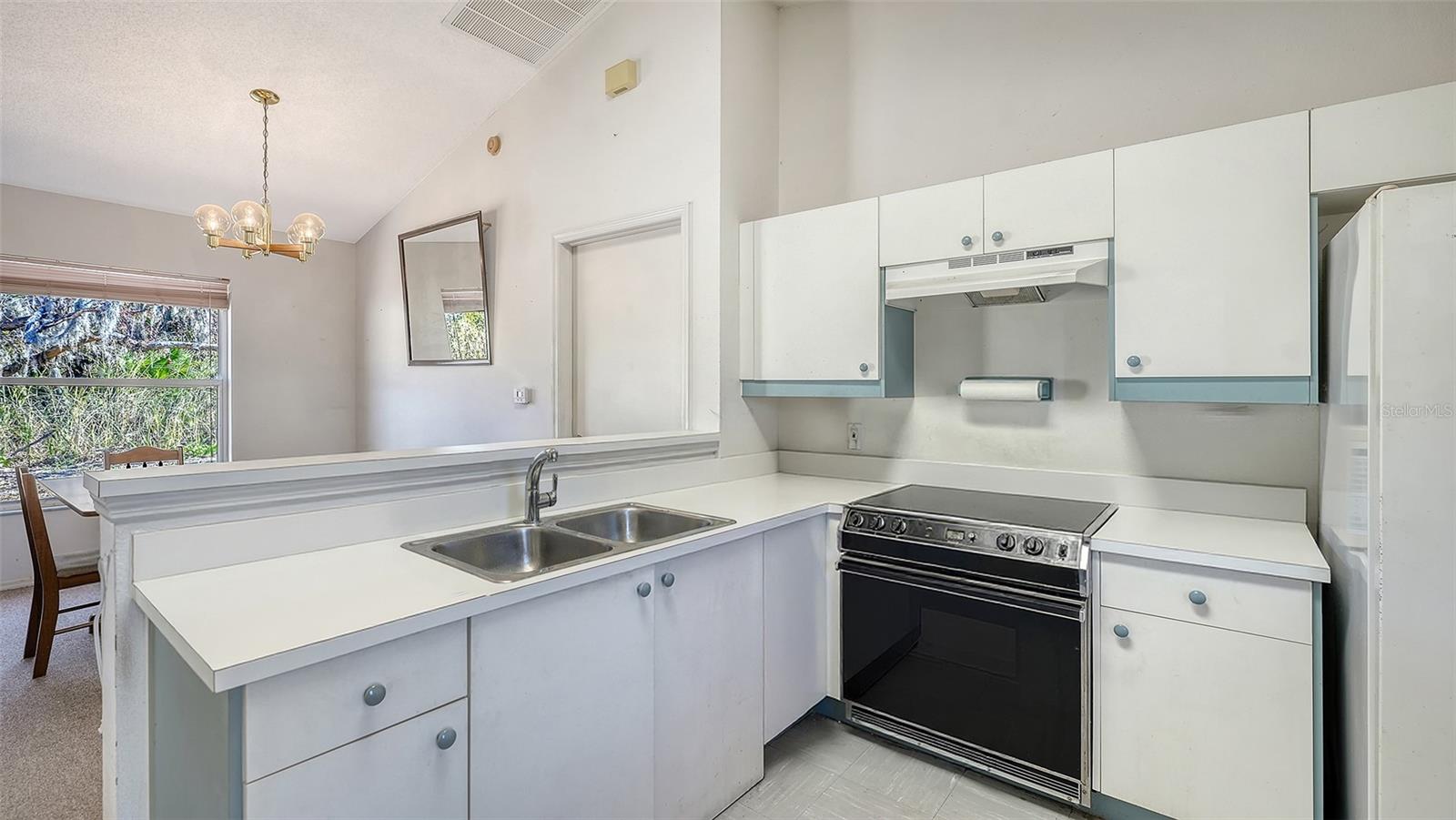 Image 16 of 41 For 3226 6th Avenue W