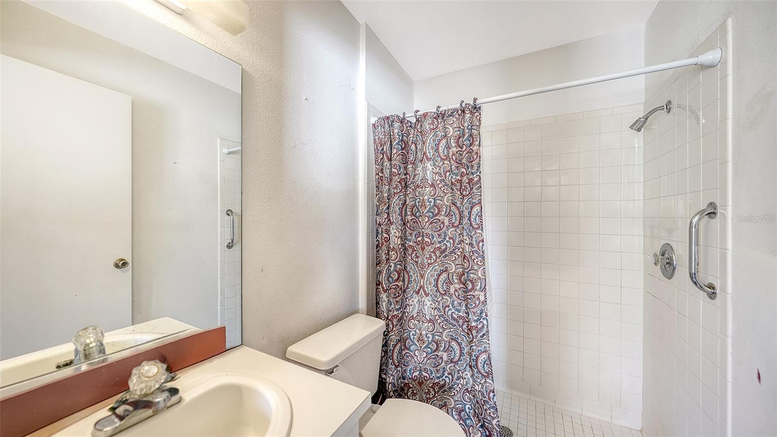 Image 24 of 41 For 3226 6th Avenue W