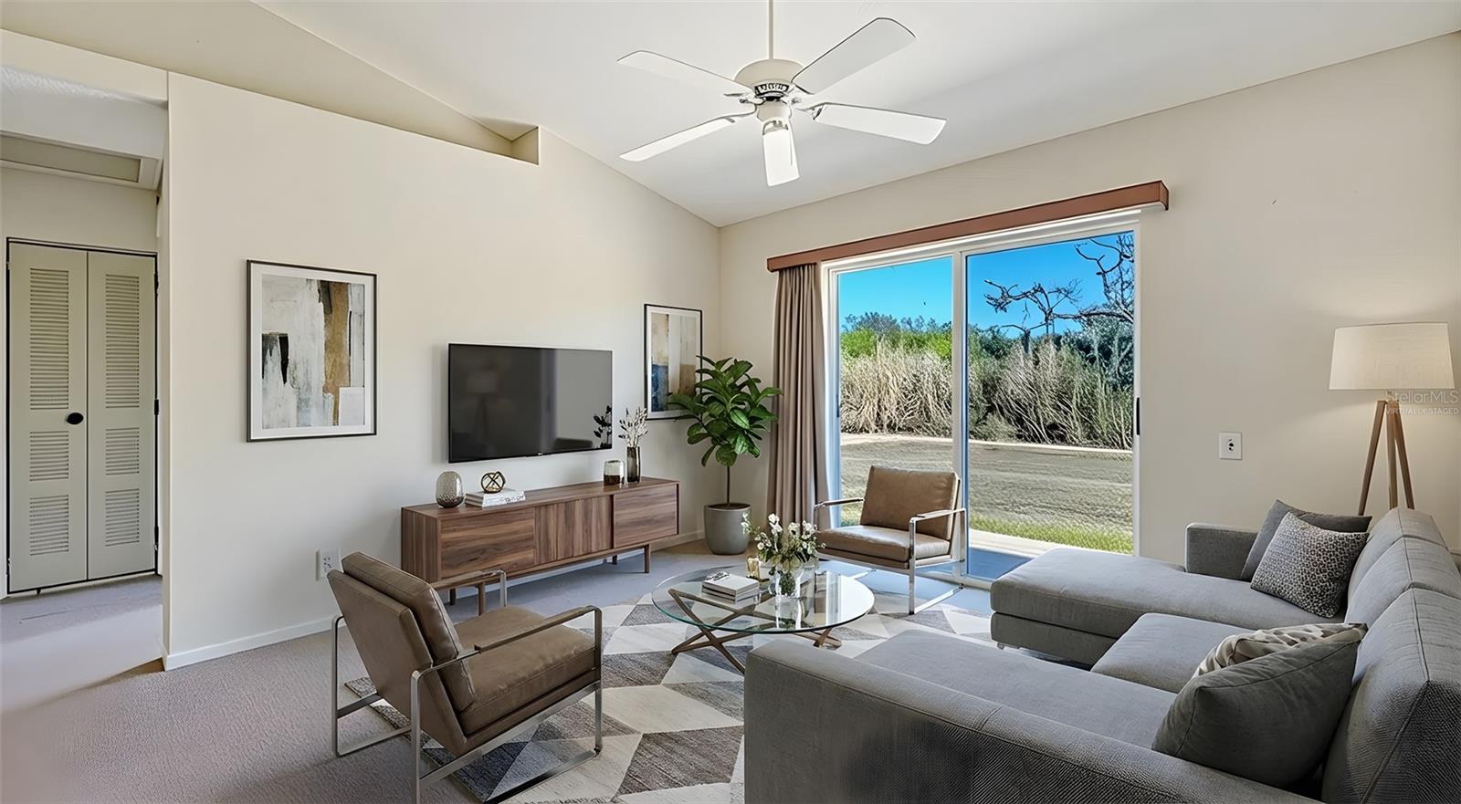 Image 4 of 41 For 3226 6th Avenue W