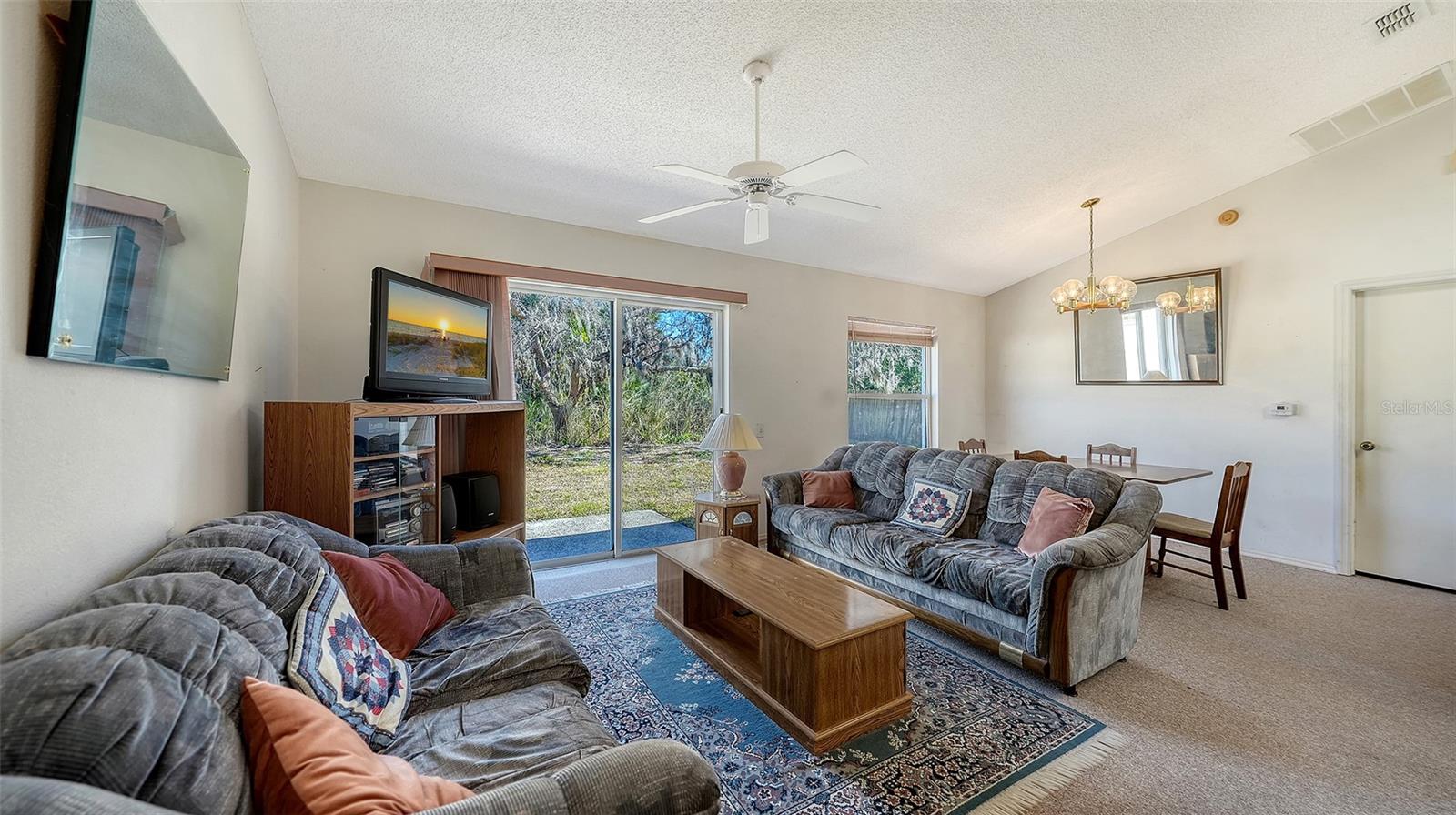 Image 5 of 41 For 3226 6th Avenue W