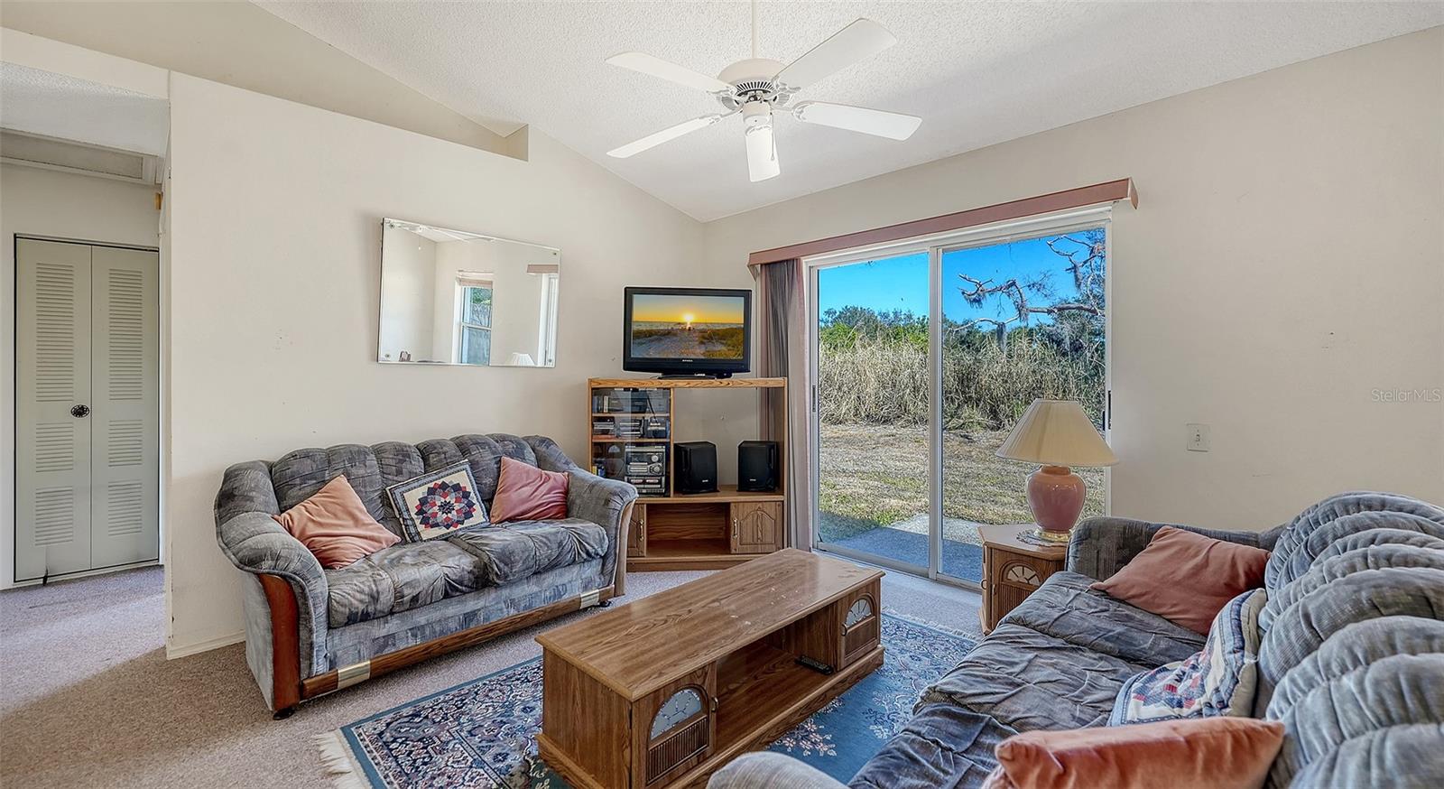 Image 6 of 41 For 3226 6th Avenue W