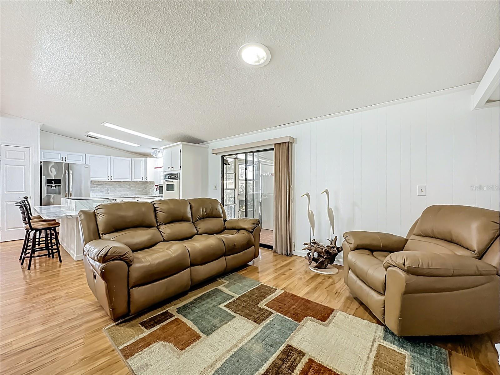 Image 10 of 27 For 8430 Imperial Lake Circle