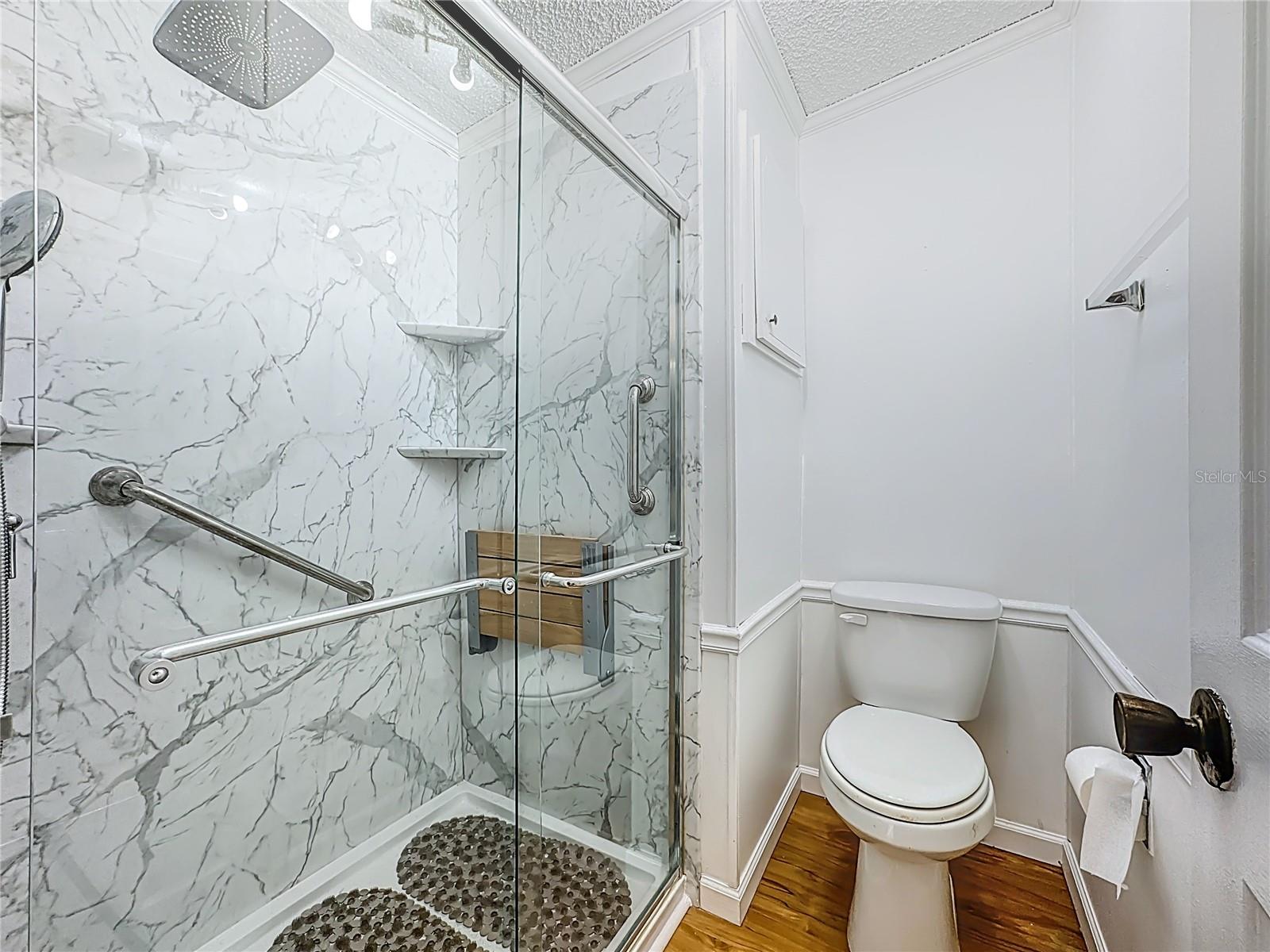 Image 18 of 27 For 8430 Imperial Lake Circle