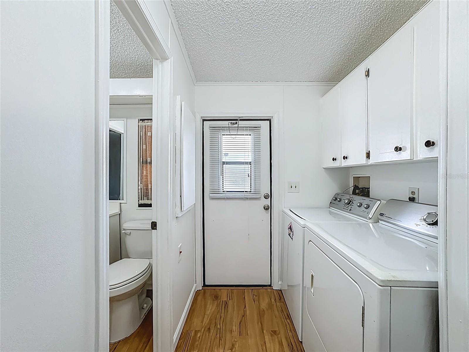 Image 20 of 27 For 8430 Imperial Lake Circle