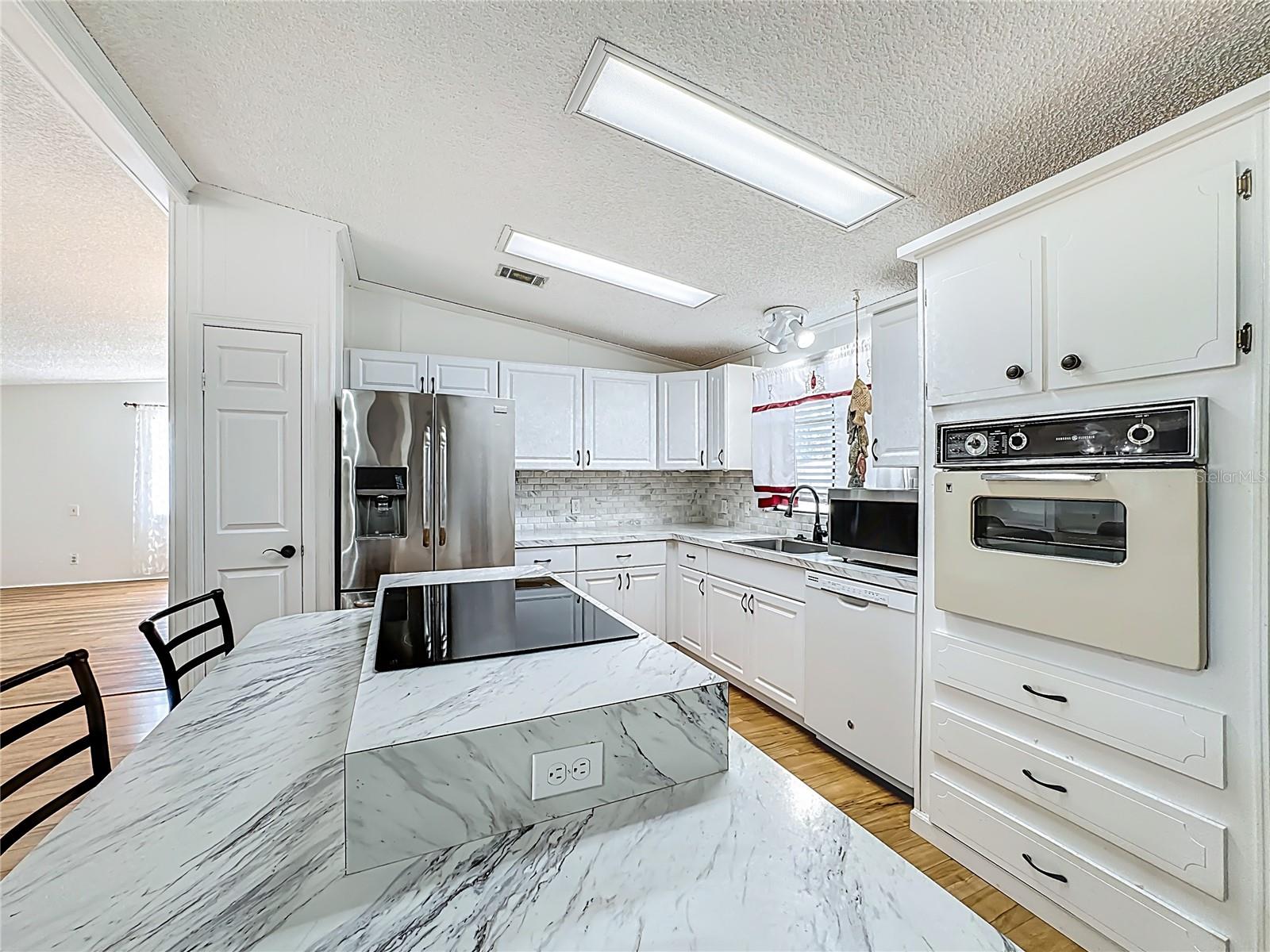 Image 4 of 27 For 8430 Imperial Lake Circle