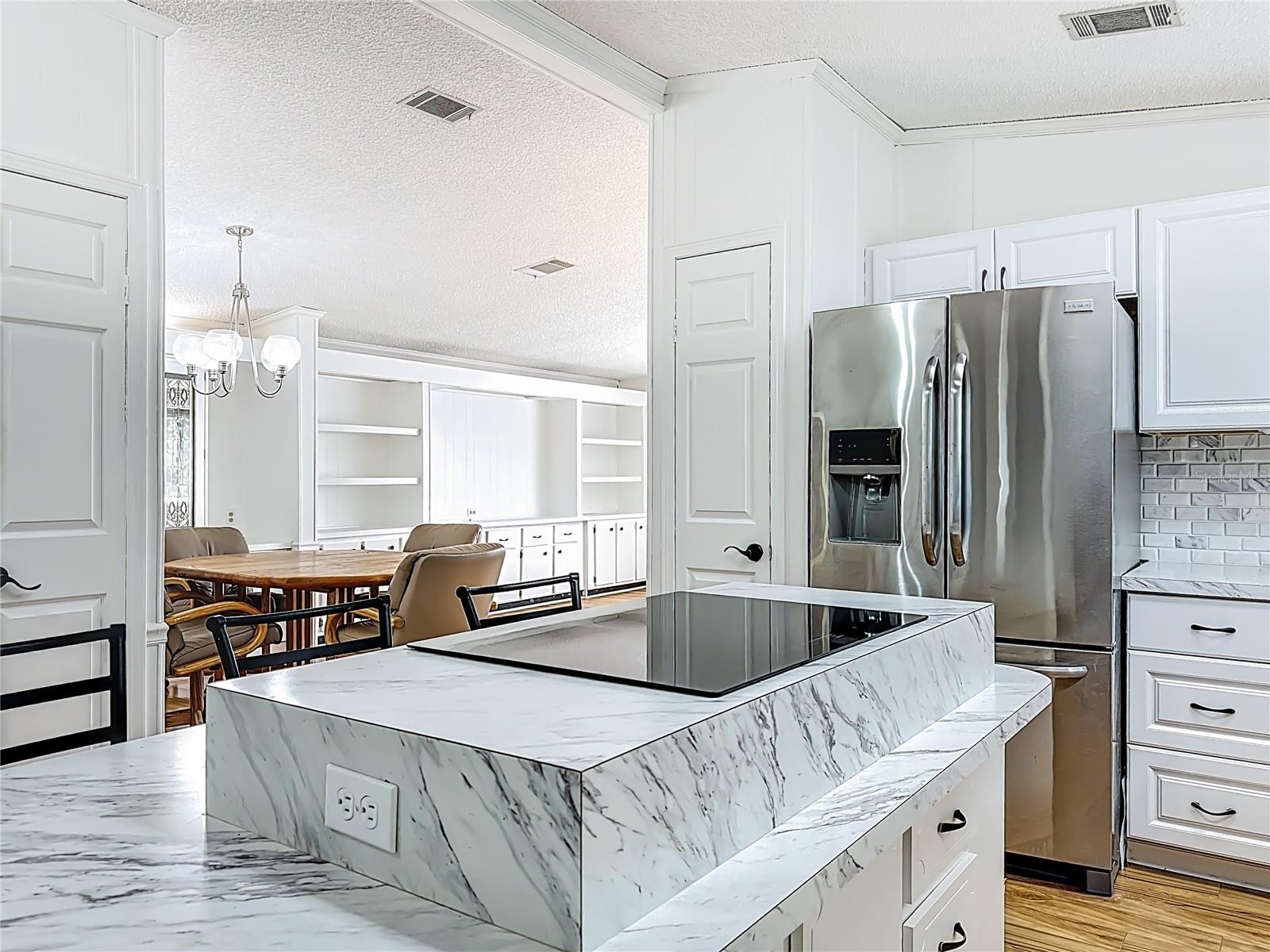 Image 5 of 27 For 8430 Imperial Lake Circle