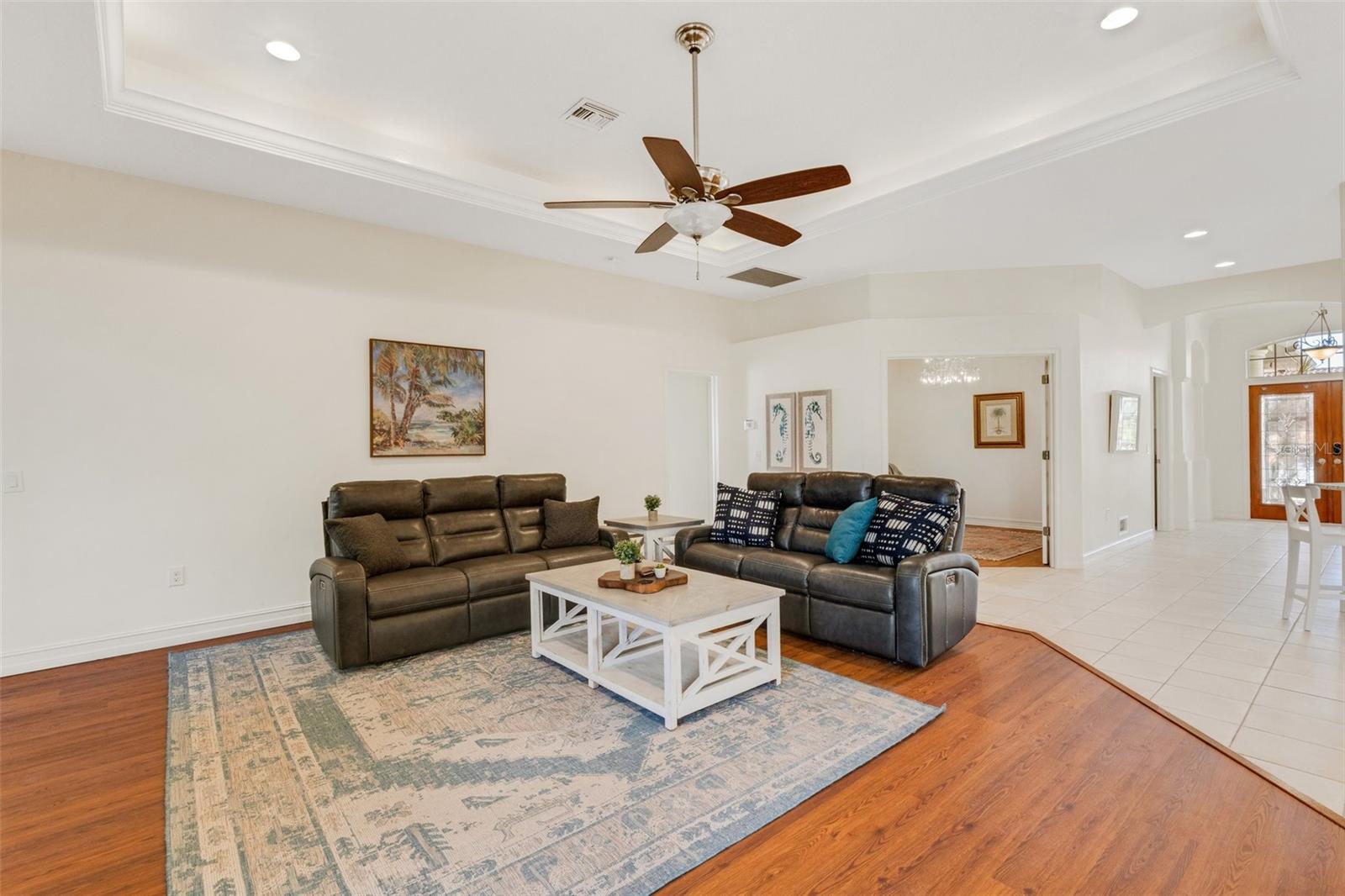 Image 23 of 52 For 4801 Edgemont Court