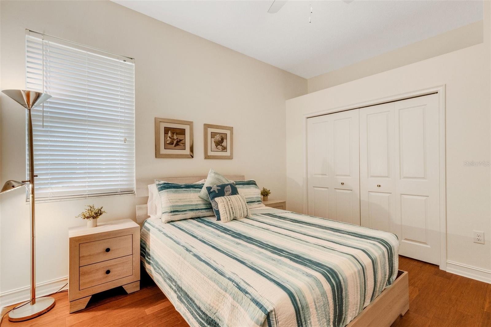 Image 26 of 52 For 4801 Edgemont Court