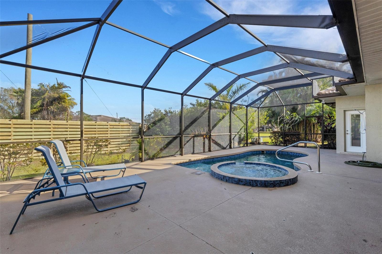 Image 48 of 52 For 4801 Edgemont Court