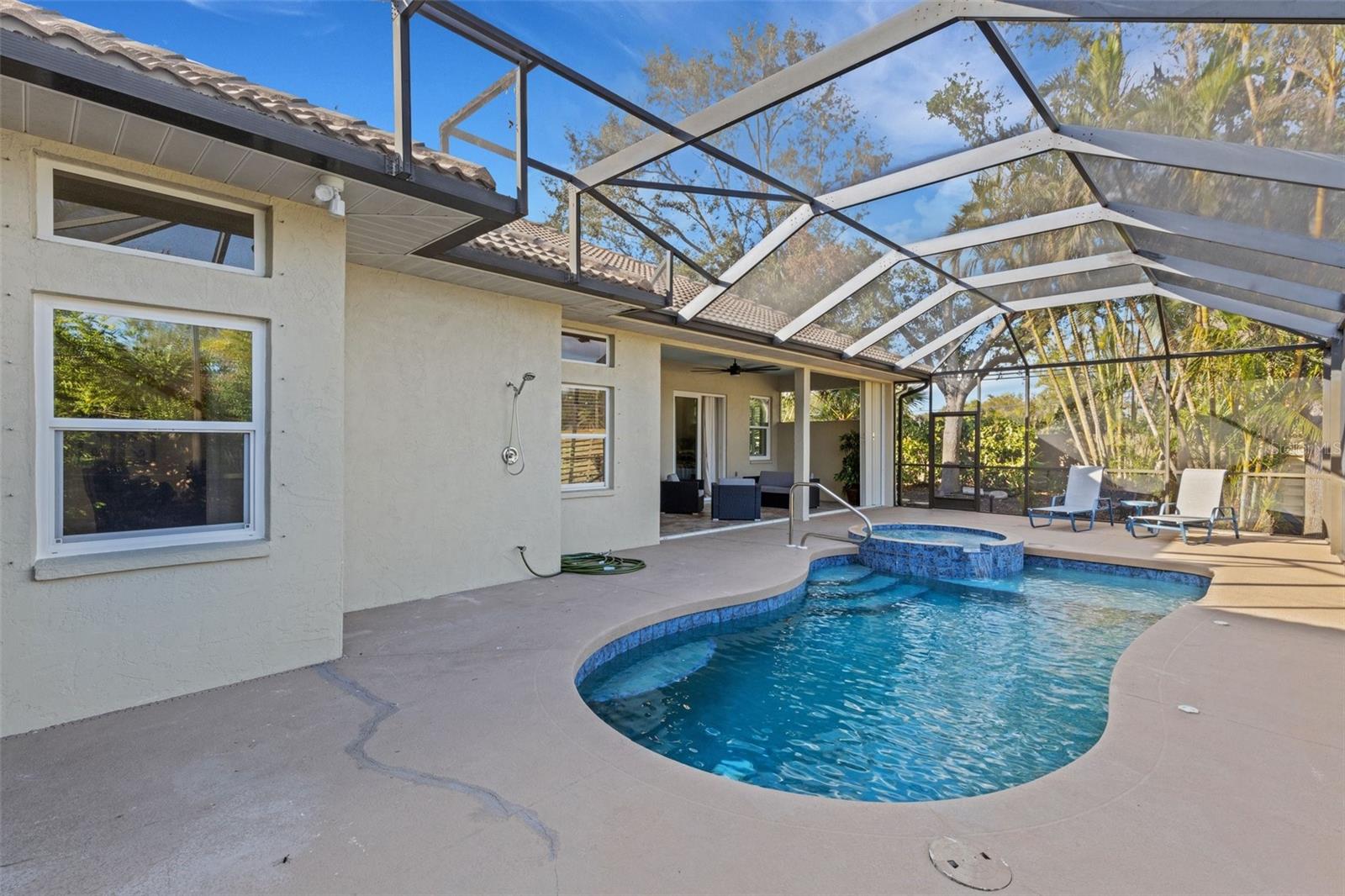 Image 50 of 52 For 4801 Edgemont Court