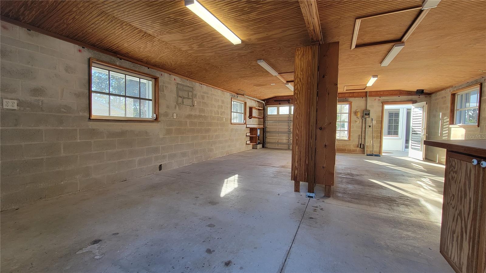 Image 22 of 29 For 5847 Venisota Road