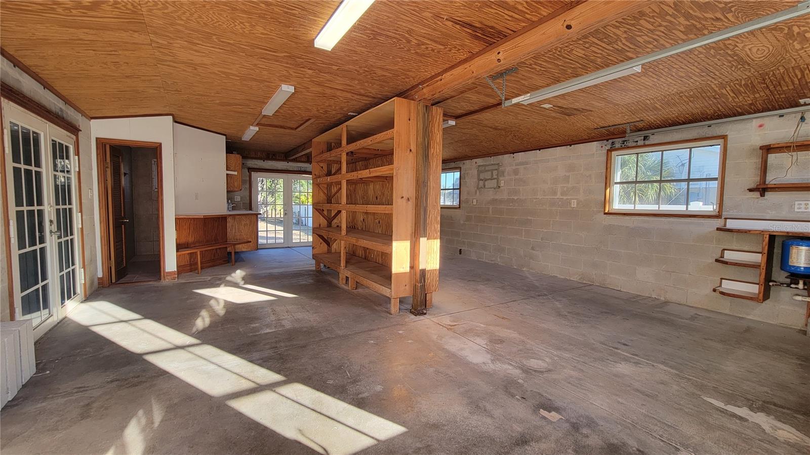 Image 24 of 29 For 5847 Venisota Road