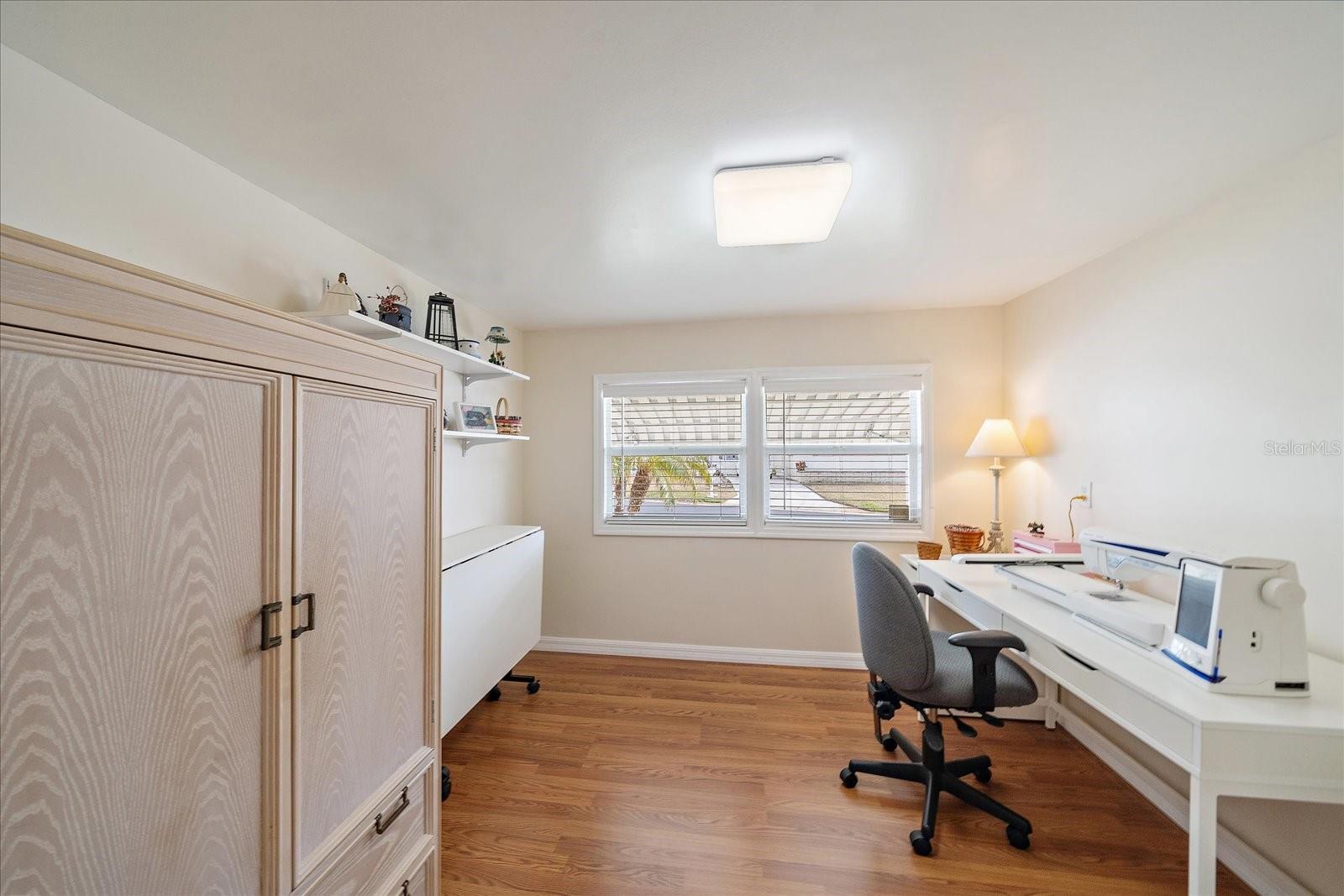 Image 23 of 31 For 49 Leisure Way