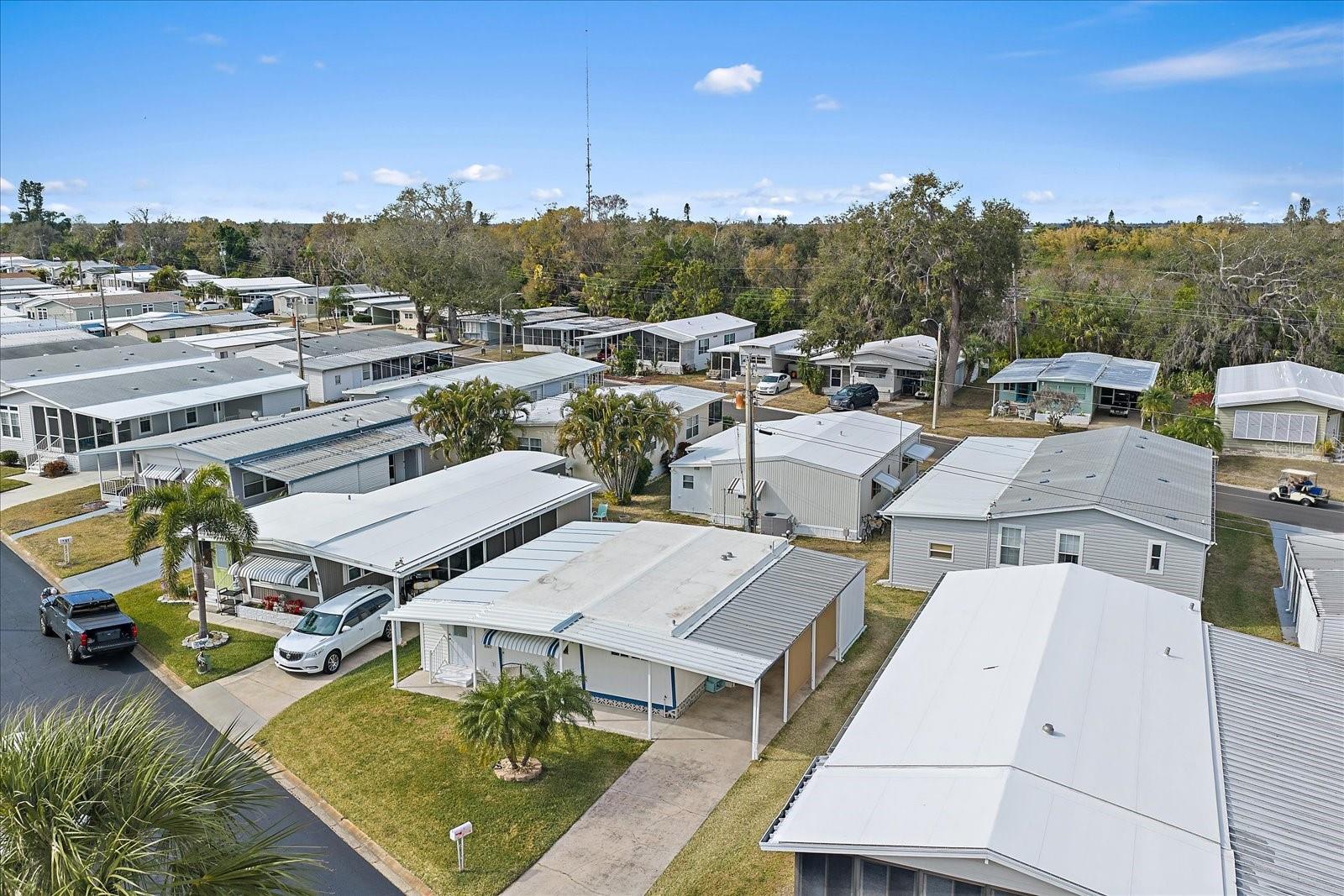 Image 28 of 31 For 49 Leisure Way