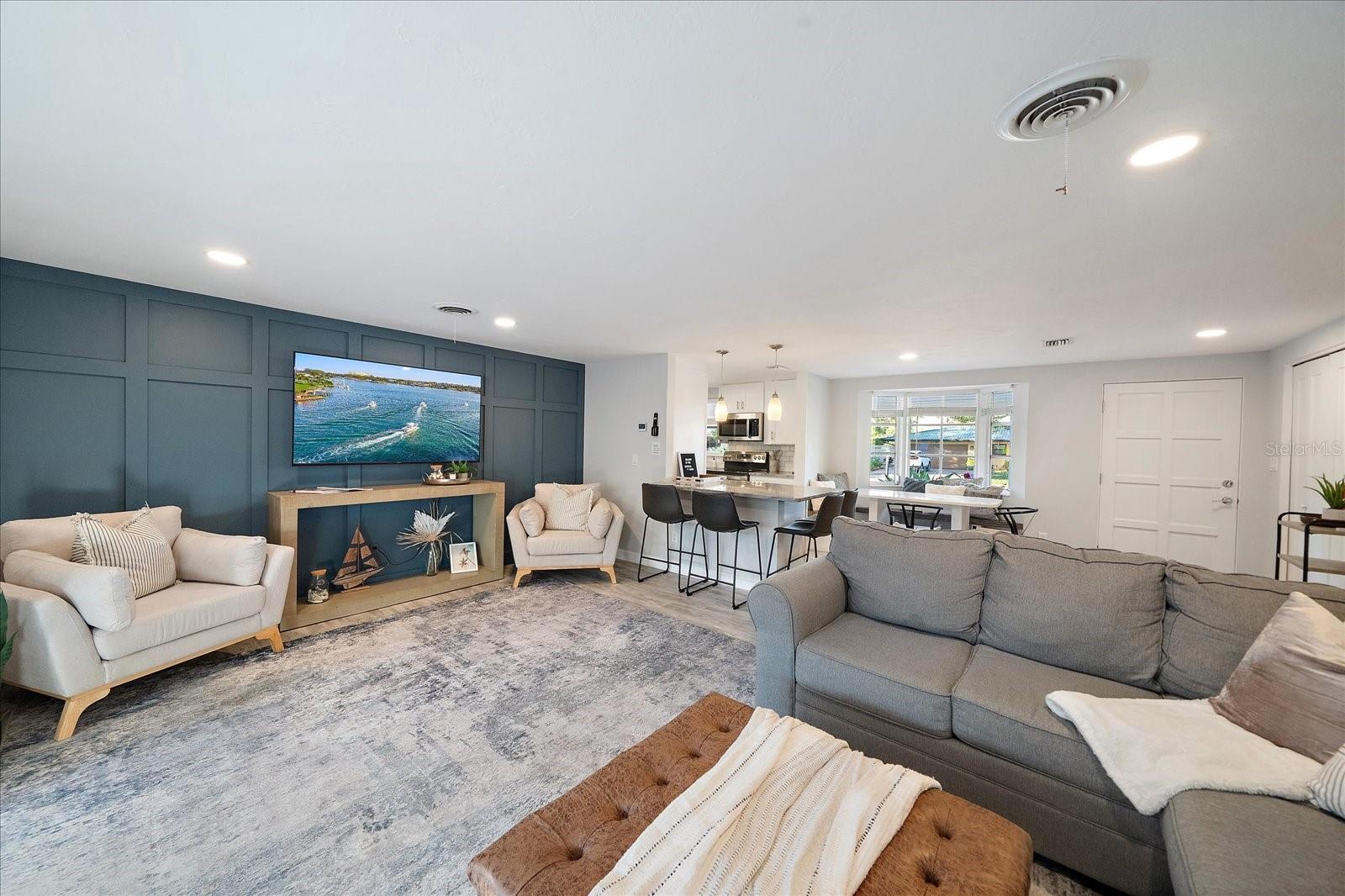 Image 12 of 61 For 2438 Wisteria Street