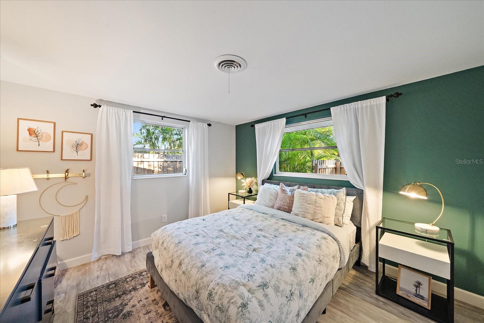 Image 23 of 61 For 2438 Wisteria Street