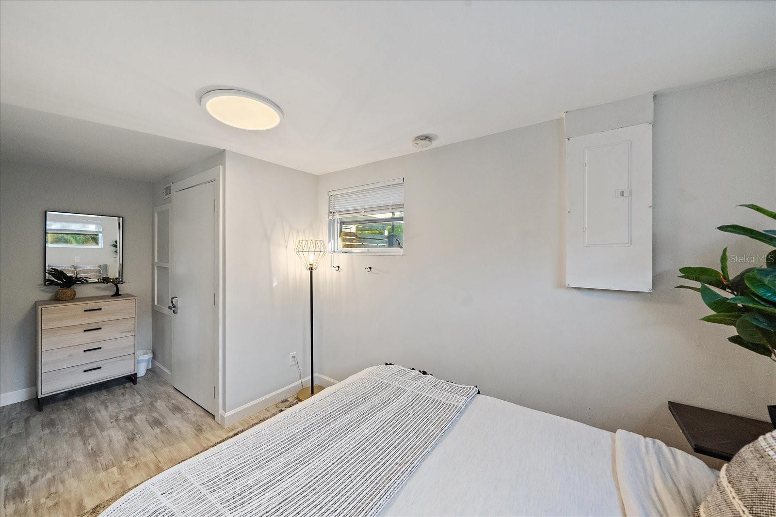 Image 29 of 61 For 2438 Wisteria Street