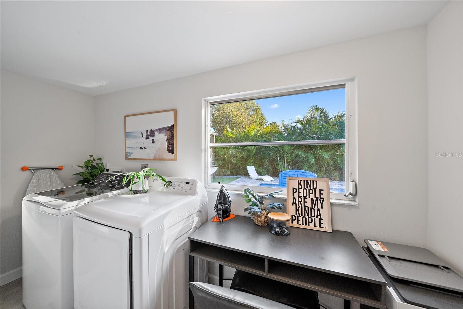 Image 30 of 61 For 2438 Wisteria Street