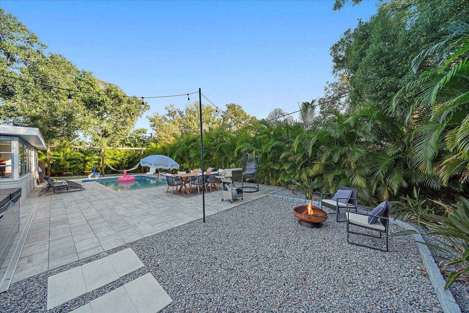 Image 32 of 61 For 2438 Wisteria Street