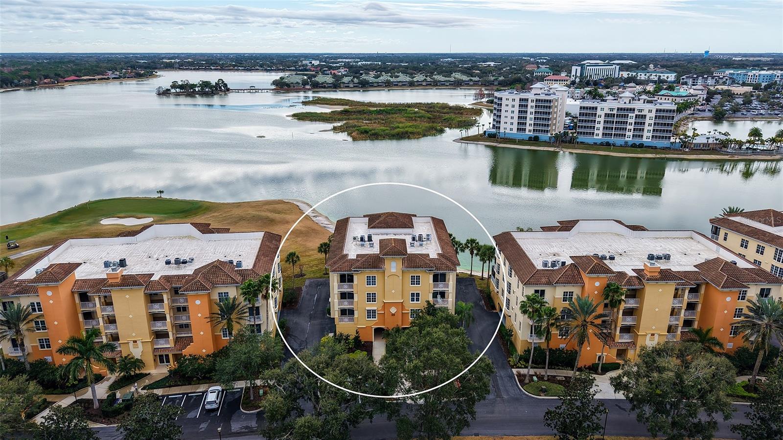 Image 4 of 98 For 6340 Watercrest Way 301